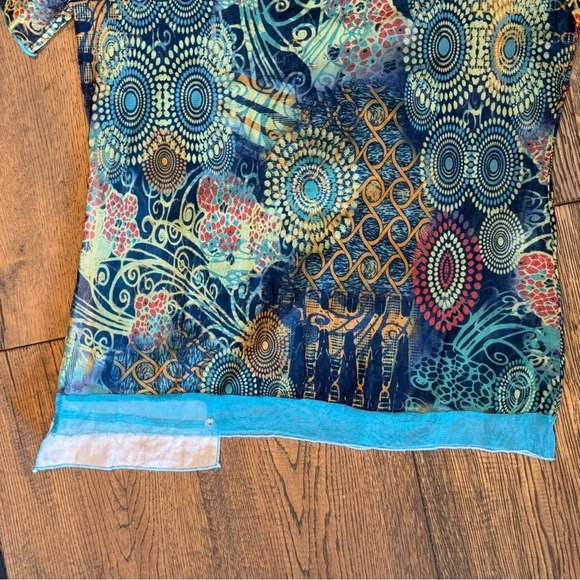 Quinze Heures Trente Top Size 3 Y2K Graphic Mixed Media Artsy Mesh Buttons Sheer - Picture 10 of 13
